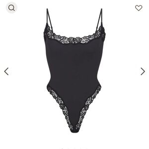 NWT Skims Fits Everybody Lace Black Cami Bodysuit